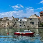 Apartment Brecic 2 Kastela