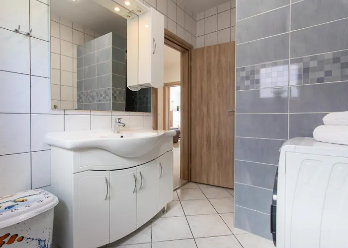 Brecic 2 شقة Kaštela